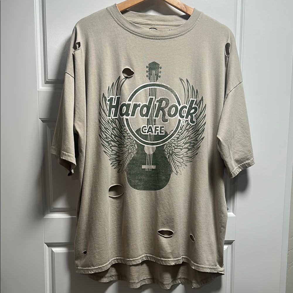 Oversized Hard Rock Distressed Tee